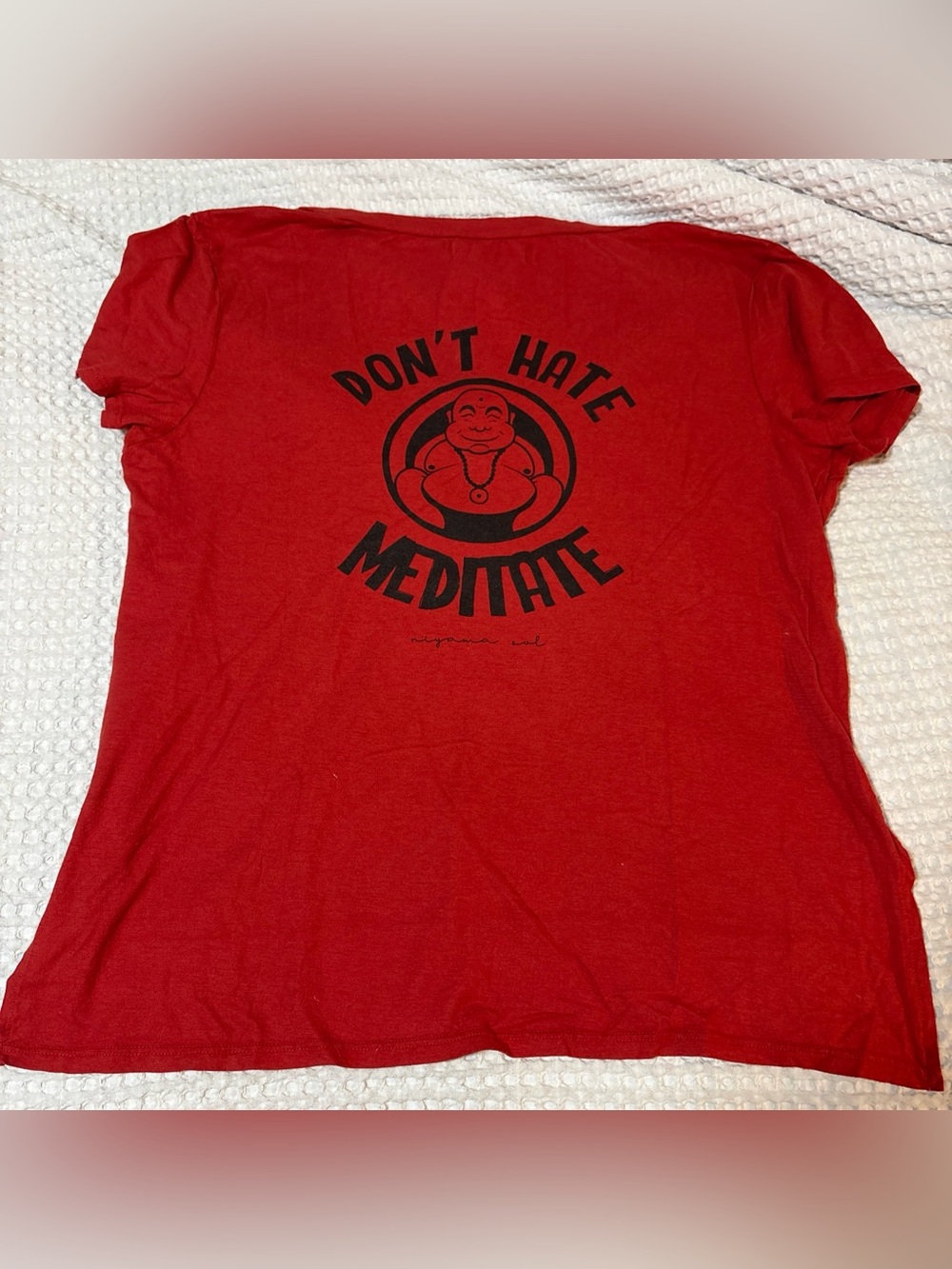 Niyama Sol Women’s XL NWT Red Diablo V Neck Tshirt Don’t Hate Meditate